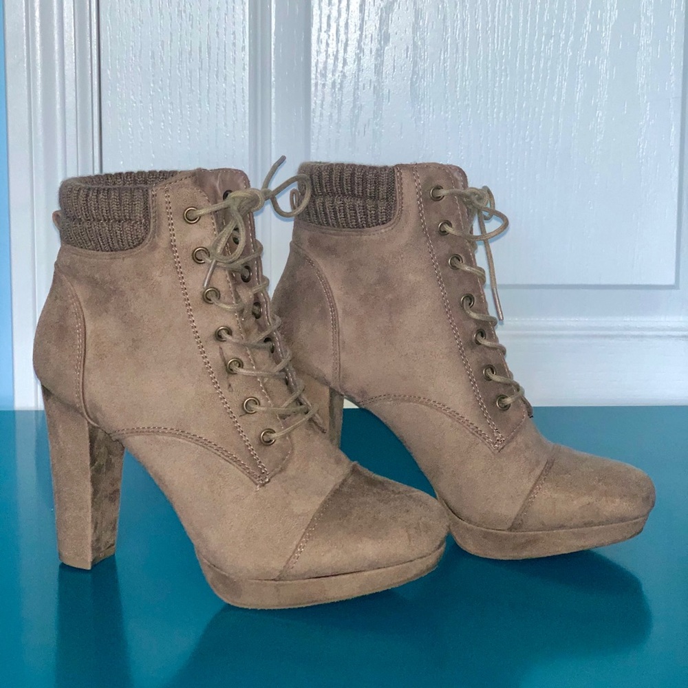Fasionova Ankle Boots